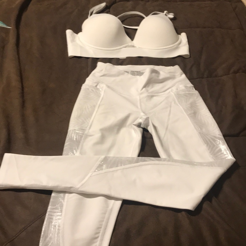 Legging and sport bra